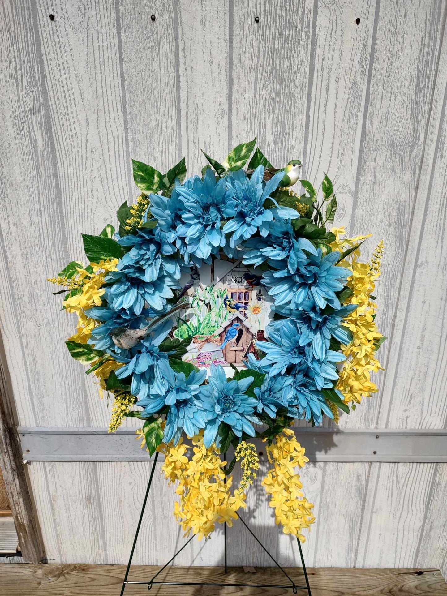 Home sweet home bird wreath