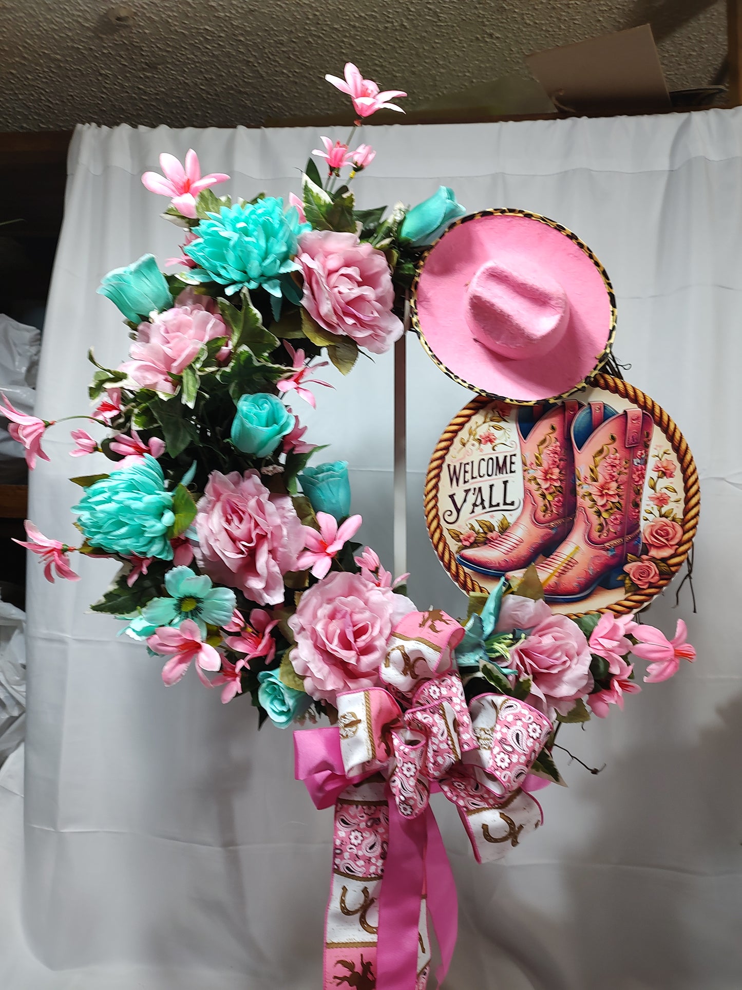 Welcome Y'all cowgirl western boots hat wreath